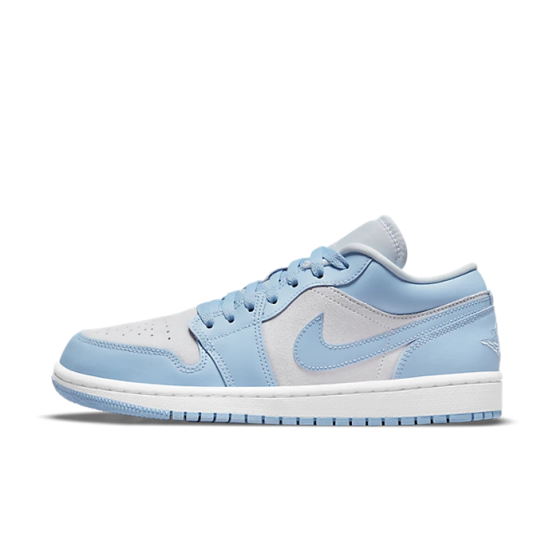 Air Jordan 1 Low 'Baby Blue' - DC0774-050