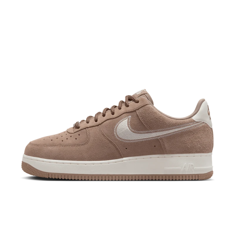 Nike Air Force 1 '07 LV8 - HJ4465-200