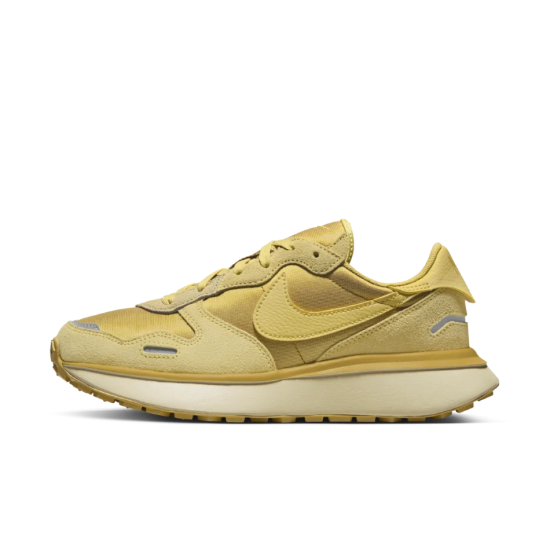 Nike Phoenix Waffle WMNS 'University Gold' - FJ1409-700