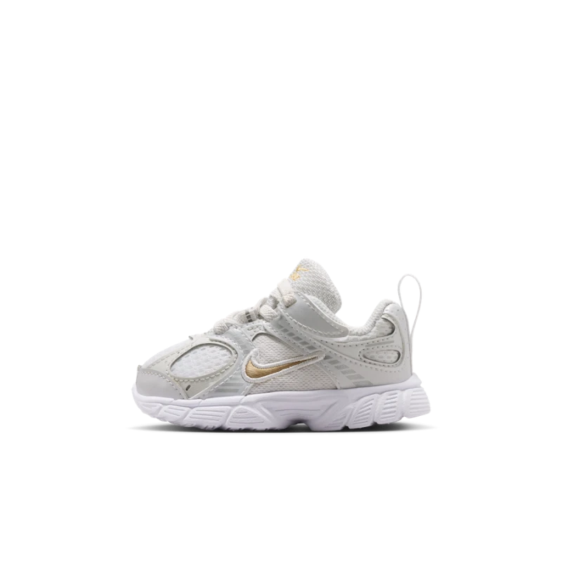 Nike V5 RNR - HQ6413-104